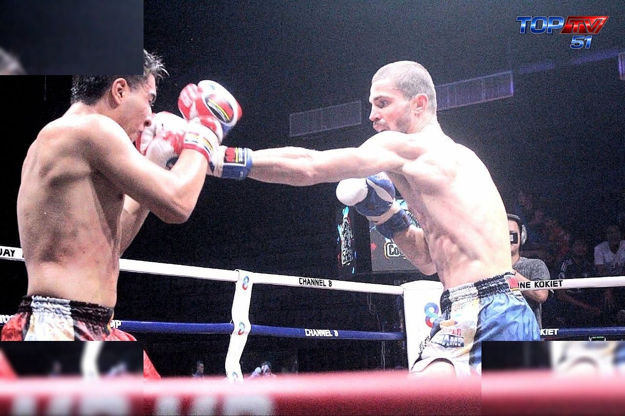 แขกผู้มีเกียรติและทีมงานร่วมติดตามการแข่งขันที่เวทีมวย World Siam Stadium